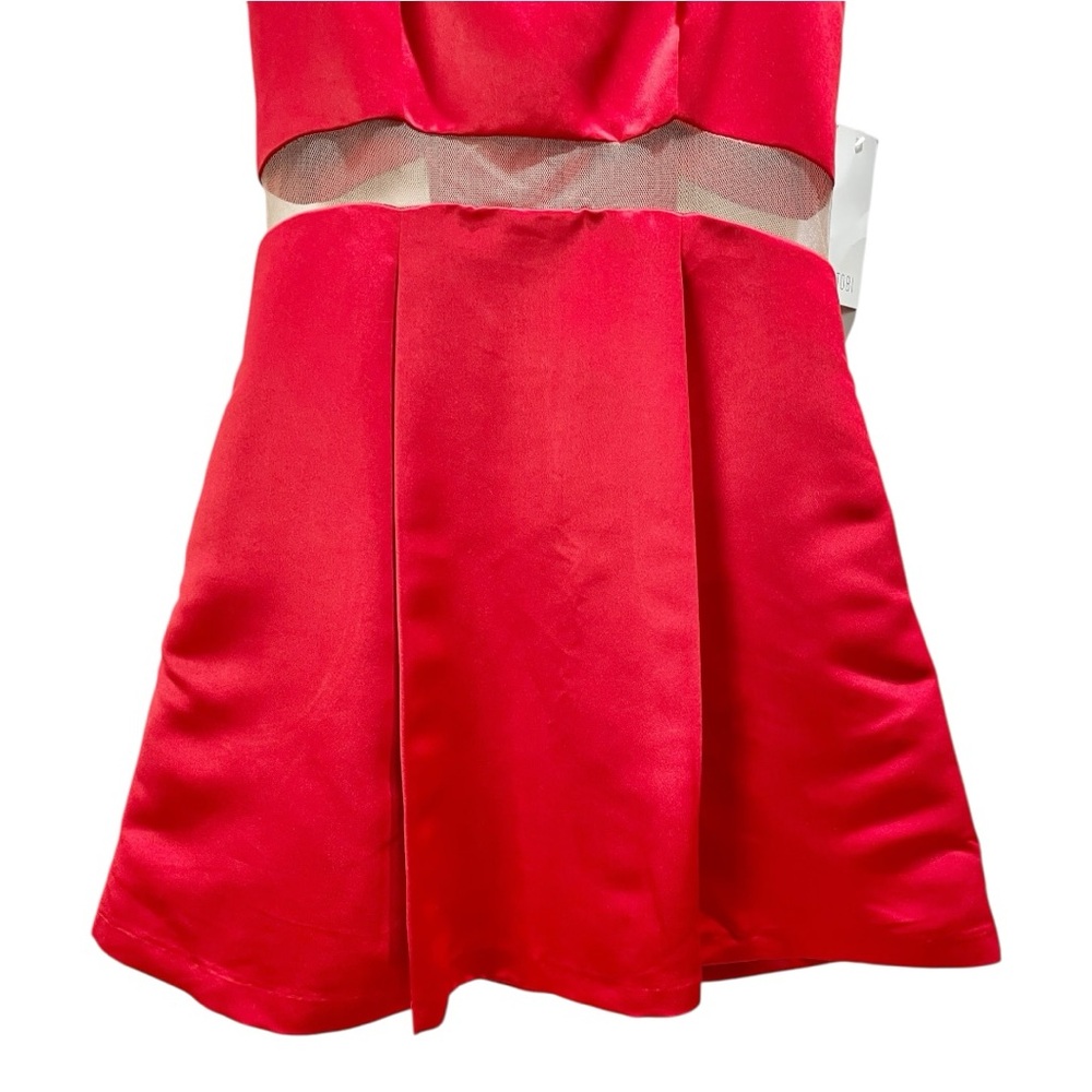 NEW Tobi Red Satin Mesh Waist Square Neck Skater Dress Size M - Picture 5 of 9